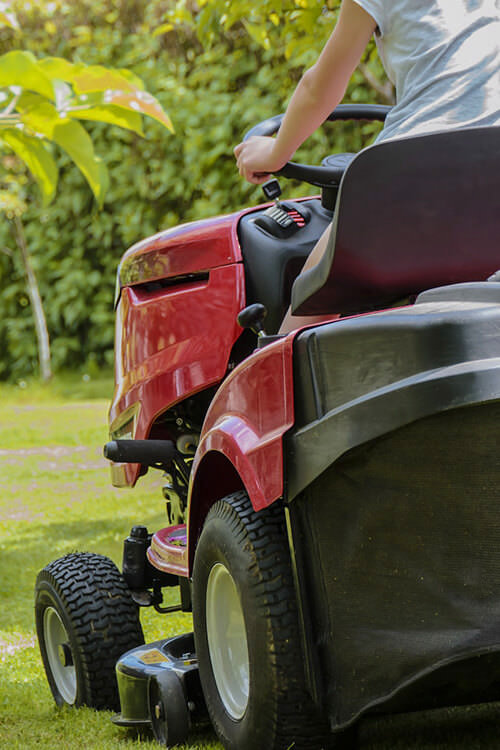 How to Prepare Your Lawn for Winter in Mississauga